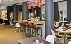 Ibis Sheffield City