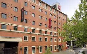 Ibis Sheffield City